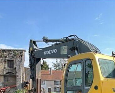 Capture d'écran 2025-05-18 125410 Pelle sur chenilles Volvo EC210LC
